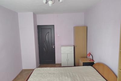 P.F închiriez apartament 2 camere , decomandat, 64 mp pe Esplanada Oancea - 5