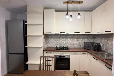Apartament cu 4 camere semidecomandat în Zorilor