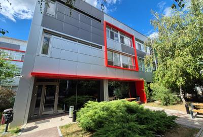 Birou, 1200 mp în Militari