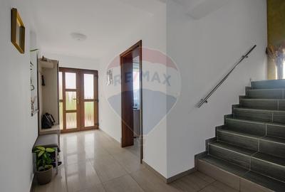 Casa Individuala - 330.000EU - 0% Comision - zona Simfoniei - 2