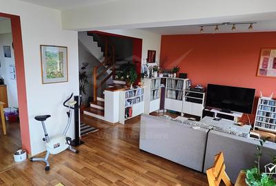 Casa/Duplex cu 2 apartamente separate- Gradina si Priveliste de Vis in Baciu - 5