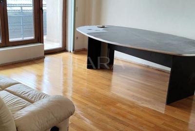 Apartament spațios de 4 camere în Zorilor,  zona Sigma - 3