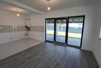 Casa Miroslava,Teren 451 mp,S.u.118 mp,4 camere,2 bai,0% Comision - 6