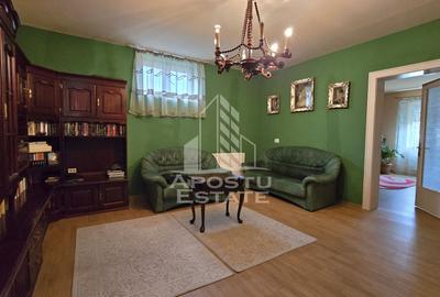 Casa individuala de vanzare, 5 camere, 3 bai, teren 1700 mp, Giarmata - 6