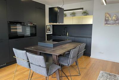 Apartament cu 3 camere semidecomandat în Aviației