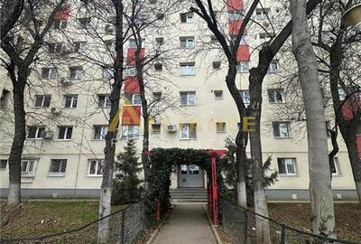 Apartament 2 camere - Metrou Aparatorii Patriei - 26