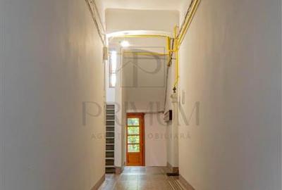 Apartament cu 3 camere circular în Elisabetin