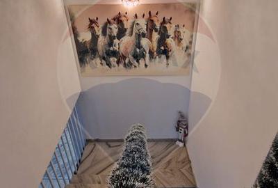 Casă / Vilă cu 5 camere - la 2 minute de Complex Cosmopolis - 13