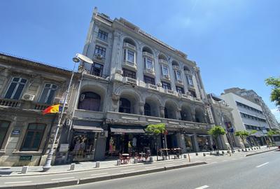 Birou, 300 mp în Romană