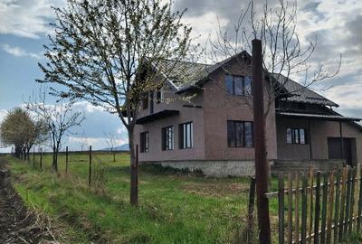 Casă de vânzare în Zona Târgu Neamț - 4