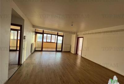 Apartament 3 camere - ultracentral - vanzare - Braila - 2