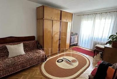 Apartament 4 camere în zona STRAZII ION MESTER - 1