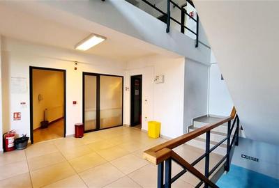 EXCLUSIVITATE! Cladire moderna de birouri, zona semicentrala - 15