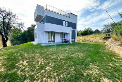 Casa 4 camere de vanzare in Feleacu - 1