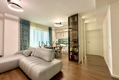 Apartament cu 4 camere semidecomandat, mobilat în Iris