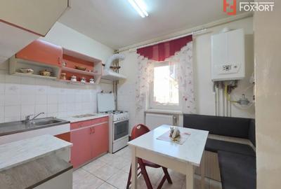Apartament 2 camere de Vanzare, Decomandat, Micalaca, 2 Balcoane, Comision 0% - 3