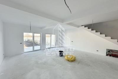 Duplex cu 5 camere în Dumbrăvița