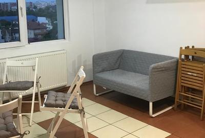 Apartament cu 3 camere decomandat, mobilat în Lacul Tei