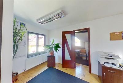 Nivel in casa, recomandat si activitati birou,  Central, Brasov. - 9