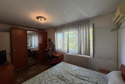 EXCLUSIV - Apartament 3 Camere - Metrou Titan La 5 Minute - 7