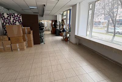 Spatiu comercial - ULTRACENTRAL  Focsani - 33 mp - 2