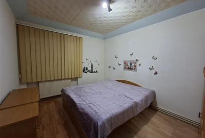 Apartament decomandat 3 camere etaj 2 Zona Terezian - 11