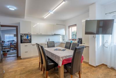 Proprietate  în Cristian, Brașov – Casă cu 4 dormitoare +Apartament independent - 14