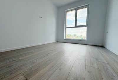Apartament cu 3 camere decomandat în Giroc
