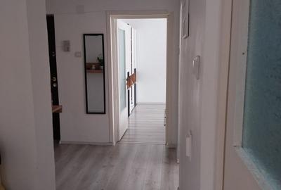 Apartament 3 camere, zona Craiter