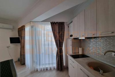 Studio Mamaia cu vedere frontală la lac și parcare subterană inclusă - 4