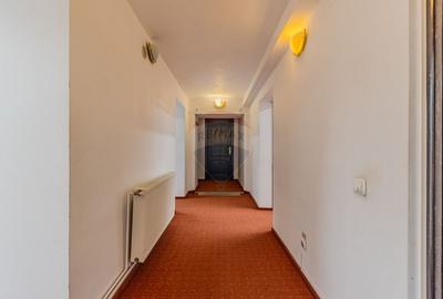 Spațiu de birouri de închiriat – zonă centrală, Str. Castanilor - 13
