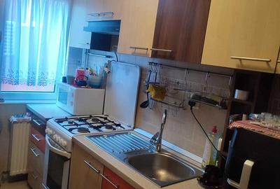 Apartament cu 2 camere decomandat în Exterior Vest