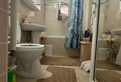 Apartament 3 camere decomandat, Calarasi 4. - 9