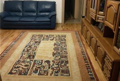 Apartament cu 4 camere semidecomandat în Brâncoveanu