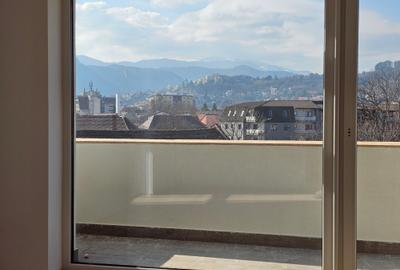 3 camere *Finalizat *Premium * Vedere Tampa/Postavaru - 17