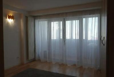 PIATA ALBA IULIA, DECEBAL, MUNCII 3 CAMERE CENTRALA PROPRIE - 13