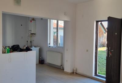 Proprietate generoasa- Casa cu 4 dormitoare si o curte mare - 9