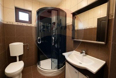 Vilă cu 4 camere mobilată utilată de vânzare Corbu Constanta - 7
