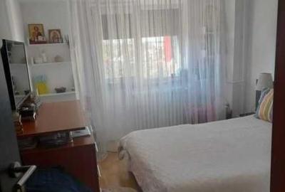 APARTAMENT 3 CAMERE DECOMANDAT CONFORT 0 ZONA TROCADERO - 3