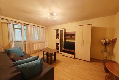 Garsonieră decomandată, mobilată în Km 4-5