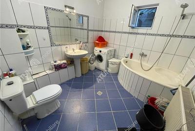 Apartament 3 camere cu balcon si loc parcare zona Turnisor din Sibiu - 9