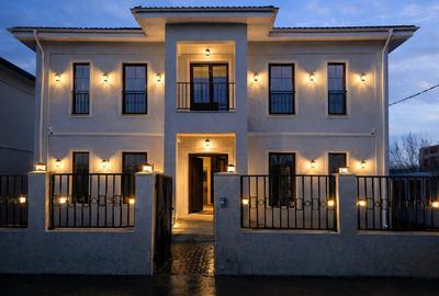 Casă 4 camere, 160 mp utili, teren 350 mp, lângă parc - 1