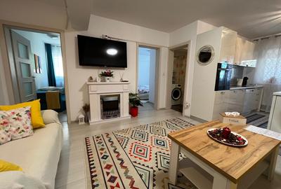 Apartament cu 3 camere semidecomandat, mobilat în Valea Adâncă