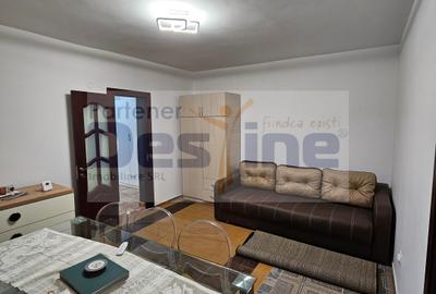 Apartament cu 2 camere semidecomandat, mobilat în Tudor Vladimirescu