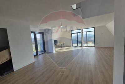 Vanzare Casa A-Frame 3 camere I Constructie 2025 - 1