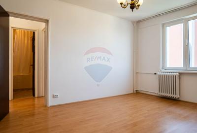 Apartament 3 camere - zona Antiaeriana - 2