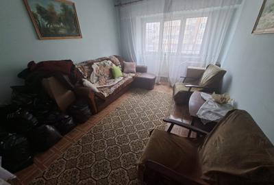Apartament cu 3 camere, decomandat, etajul 1/8, zona Garii - 2