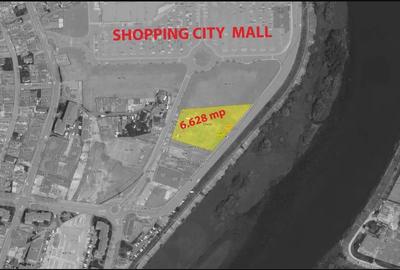 Teren de vânzare Shopping City Râmnicu Vâlcea 6.628 mp - 1