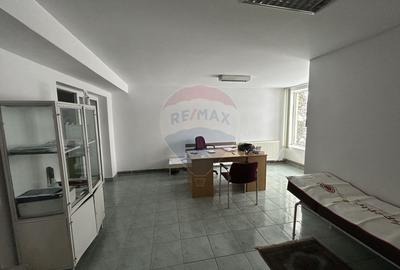 Spațiu comercial CABINET MEDICAL de 70mp de închiriat în zona Central - 4