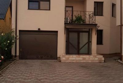Vila Gavana P + 2E - complet mobilata. - 2